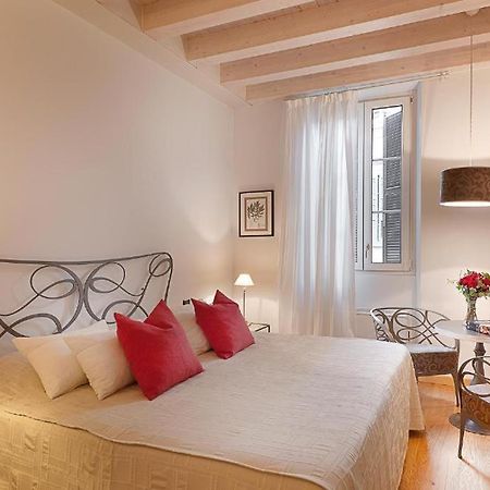 Affittacamere Boutique Room Verona Eksteriør bilde